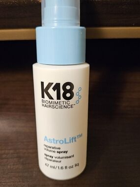 K18 AstroLift Reparative Volume Spray White & Light Blue Bottle (New) 1.6 Fl Oz
